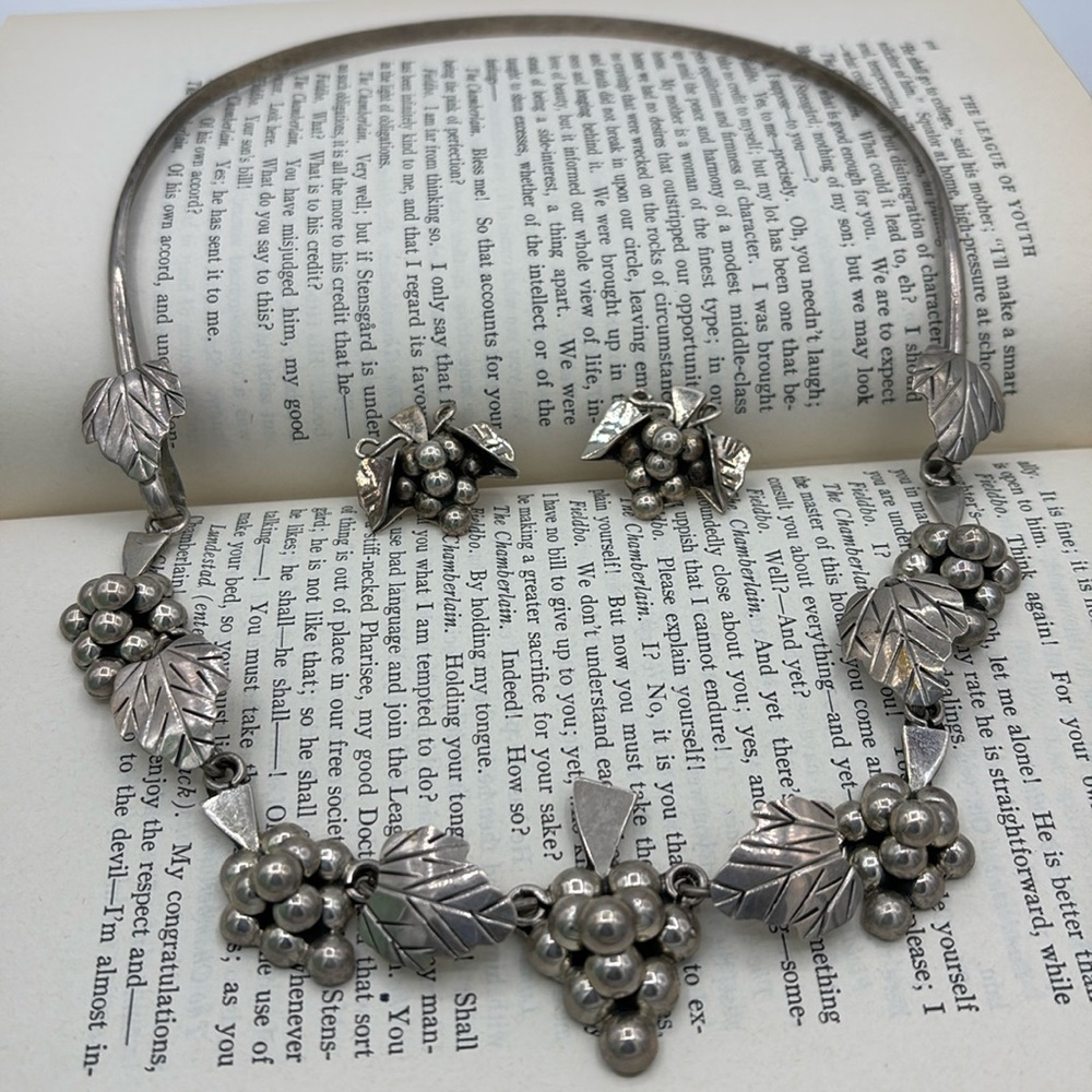 Fabulous Vintage Sterling Silver Mexico Grape Necklace with Matching Earrings
